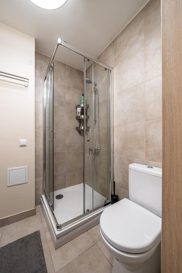 Trendy Top-Floor Stay In Heart Of Riga, Near Bars & Culture Esterno foto