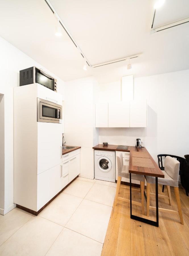 Trendy Top-Floor Stay In Heart Of Riga, Near Bars & Culture Esterno foto